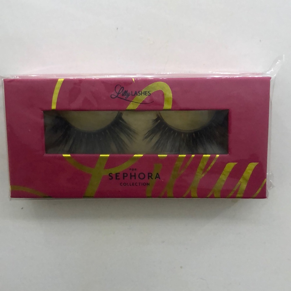 Lily lashes